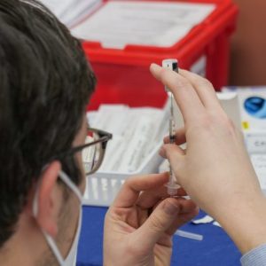 „Пфайзер“ обяви, че ваксината им действа и срещу индийския вариант
